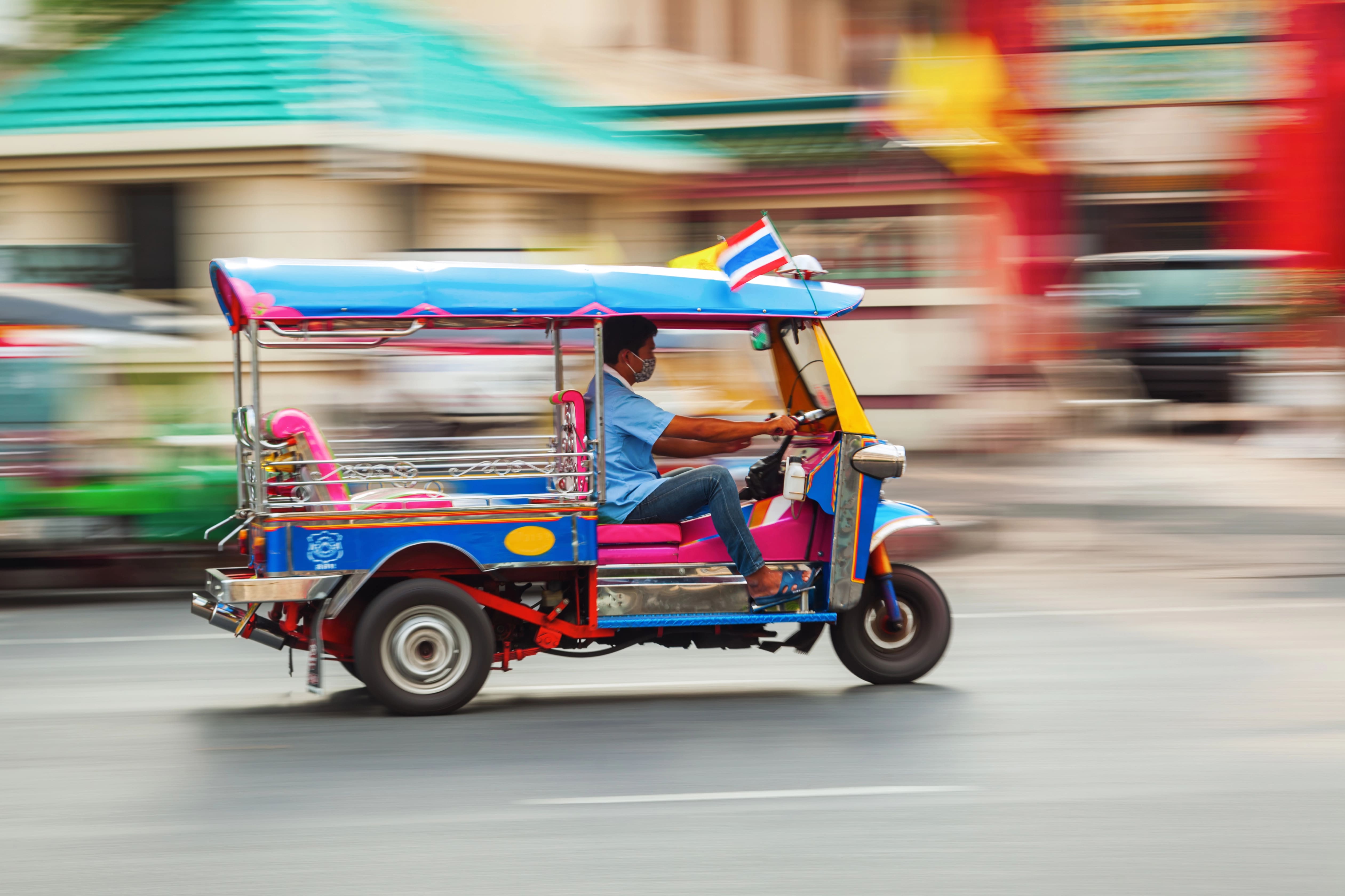 TUK- TUK, czym jest i skąd wzięła się ta nazwa (1).jpg